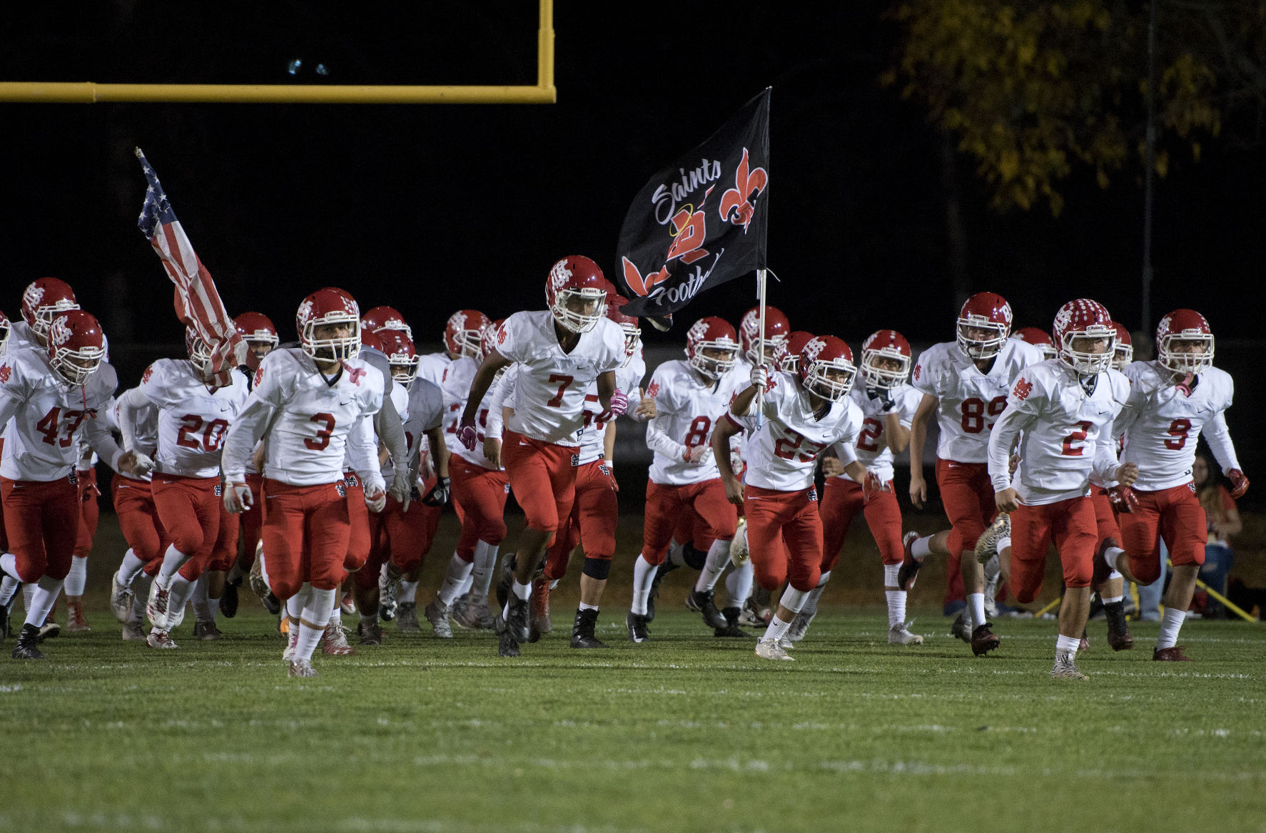 SantaMariaatSouthElMonteFootball.1124.22.JPG